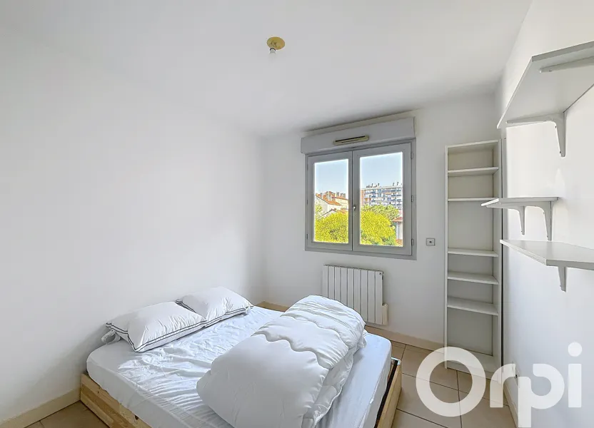 Appartement Rue Jules Kumer à Villeurbanne