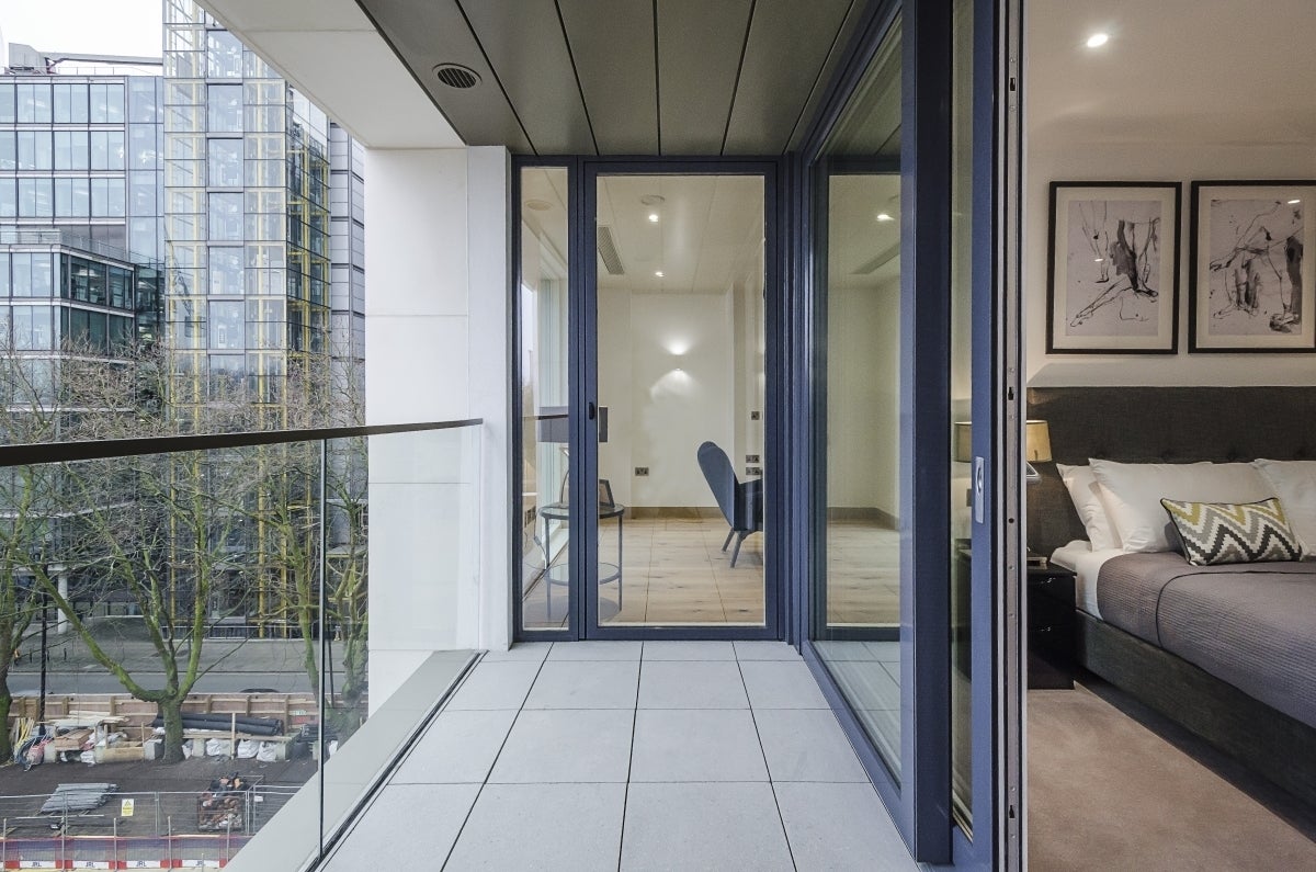 Flat Hermitage Street in City of Westminster