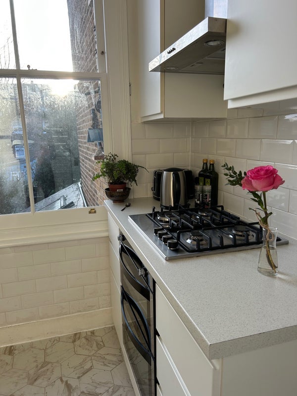 Room Albert Road in Greater London