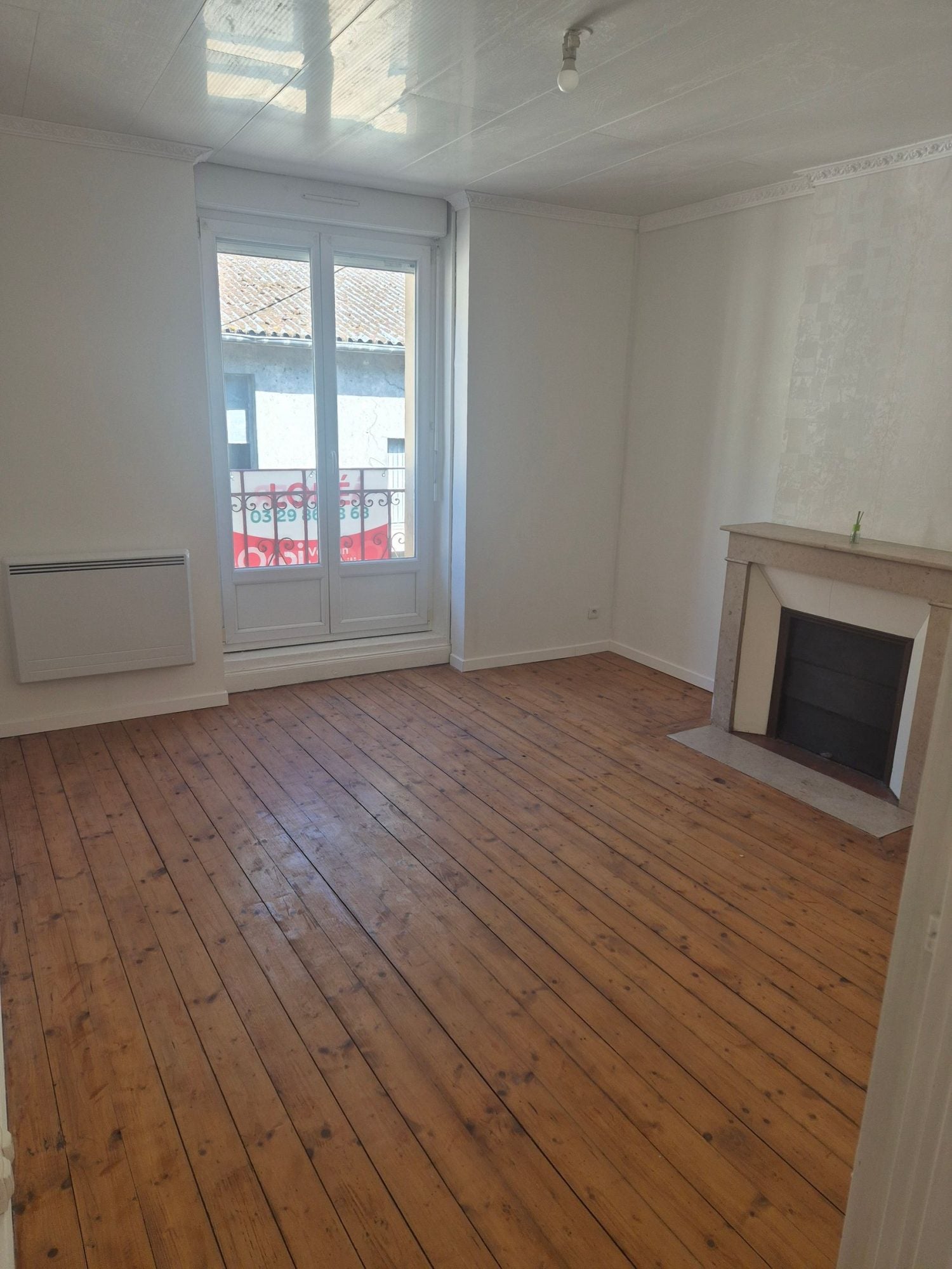 Flat D 964 in Dun-sur-Meuse