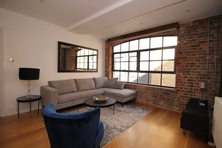 Flat Jacob Street in Greater London