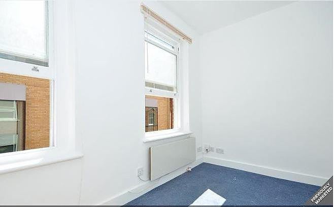 Flat Cursitor Street in City of London