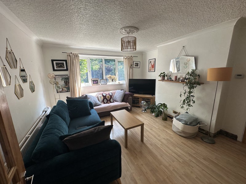 Room Budsworth Avenue in Manchester