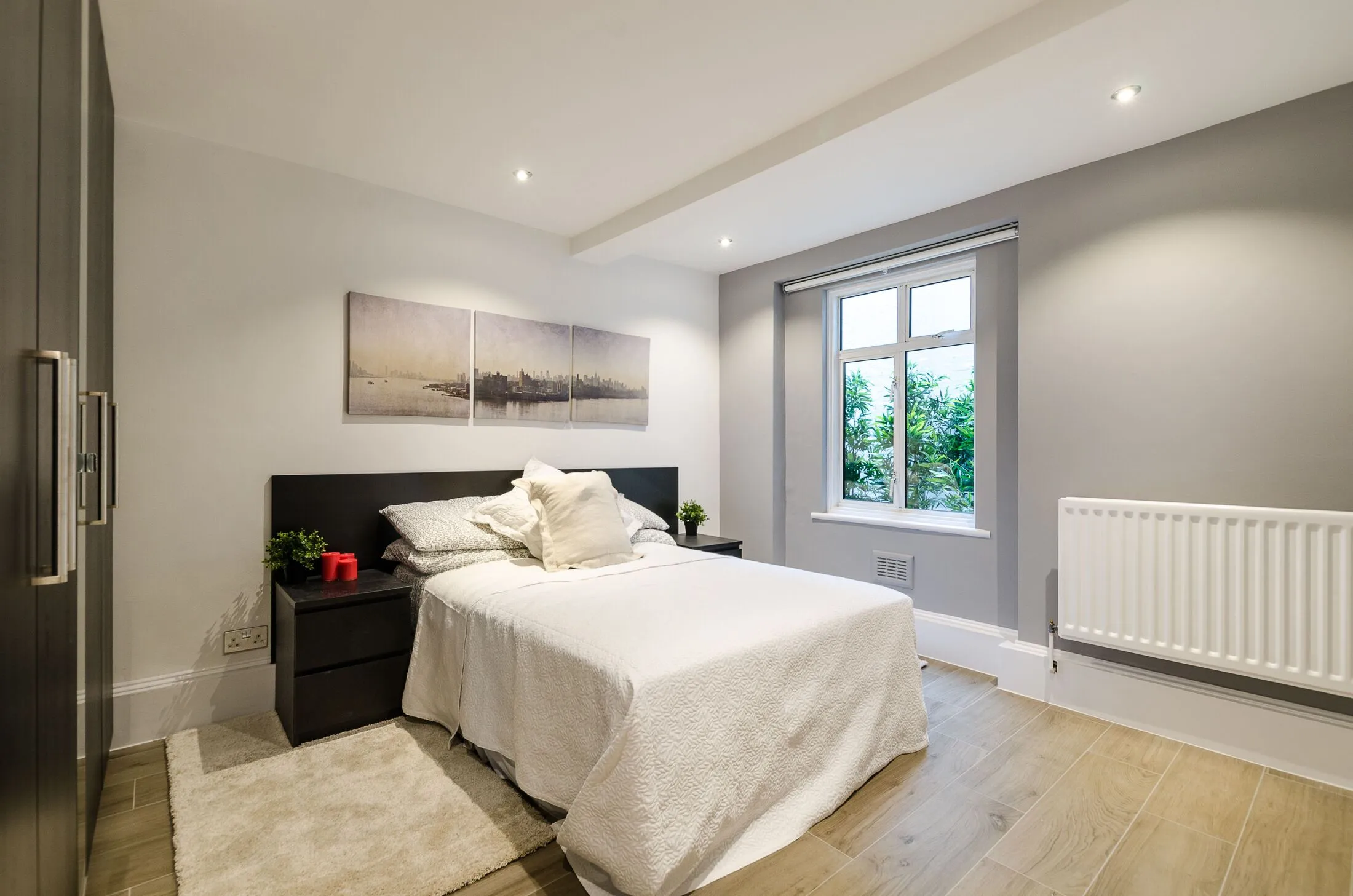 Flat Thorndike Close in Greater London