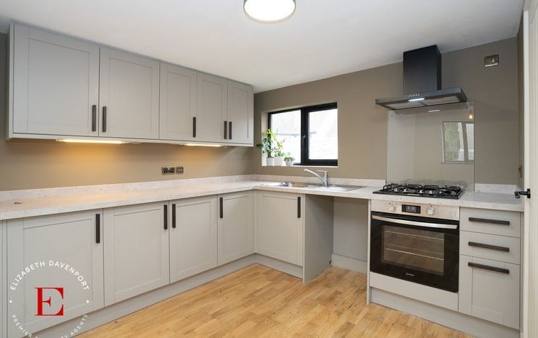 Flat Daventry Road in Rugby