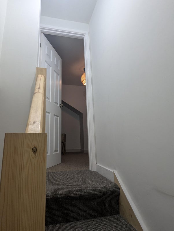 Room Hendon Road in Liverpool