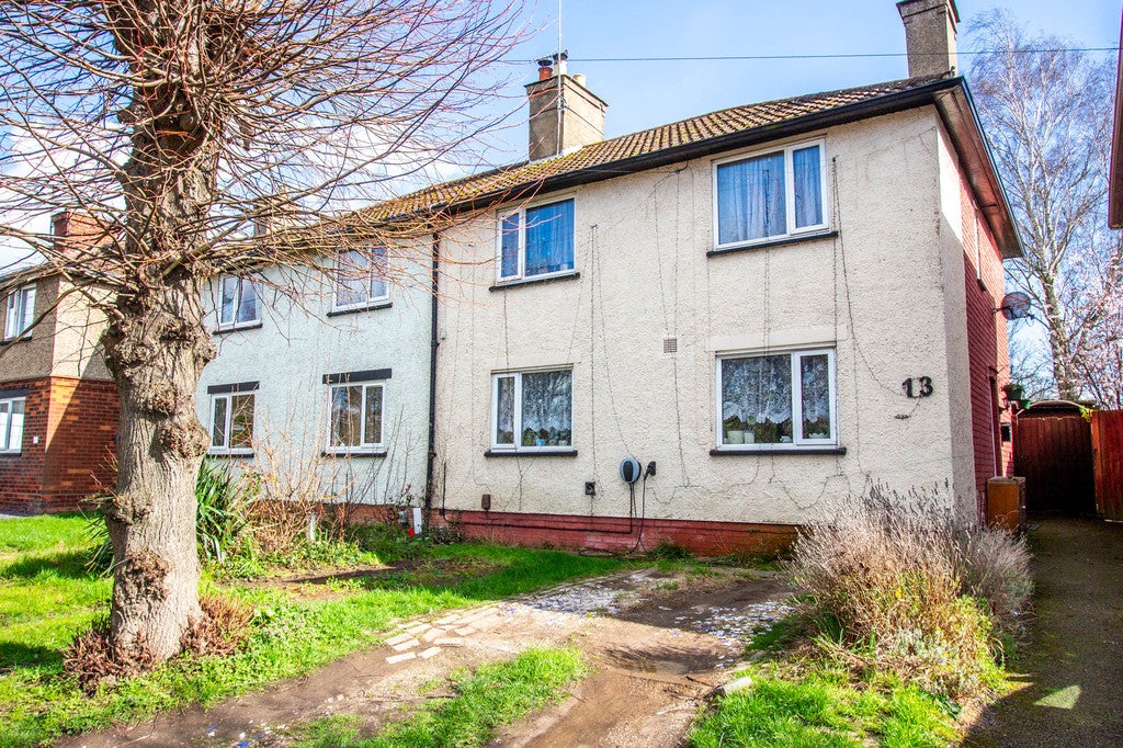 House North End in Rushden