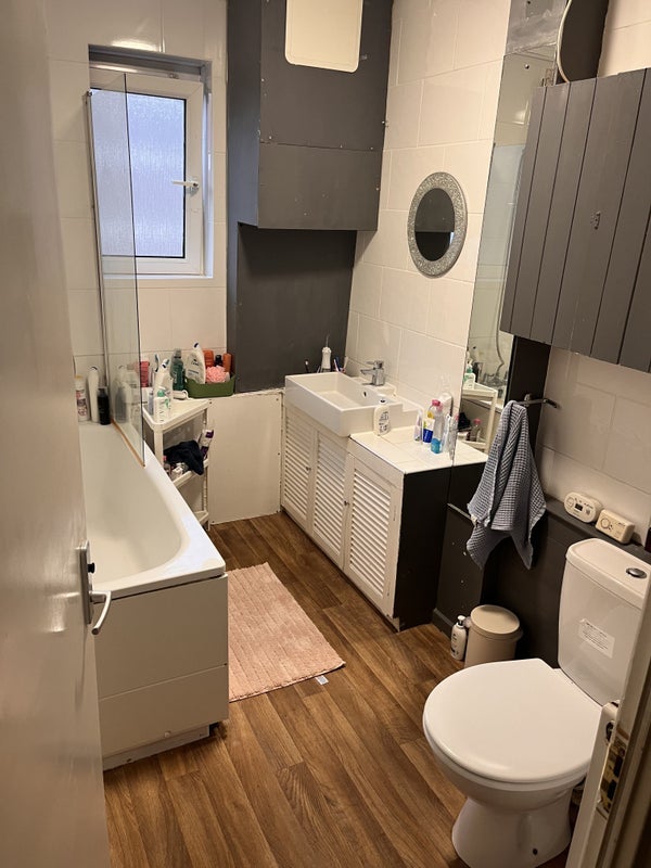 Room Clarence Gardens in Greater London