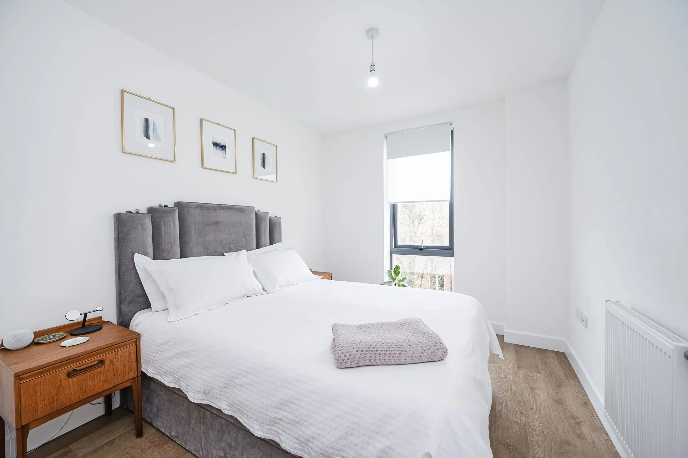 Flat Harford Street in Greater London