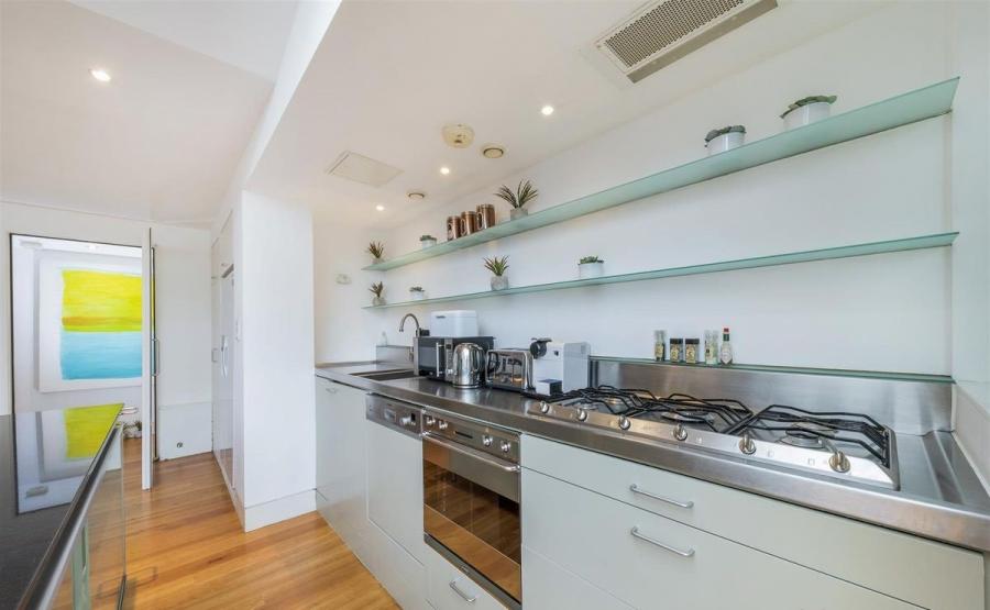 Flat Dean Street in City of Westminster
