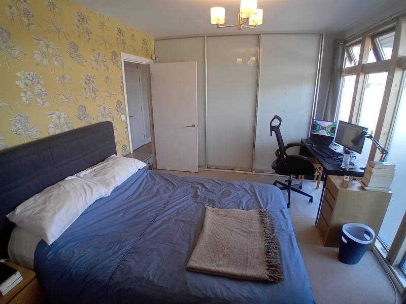 Room Three Mill Lane in Greater London