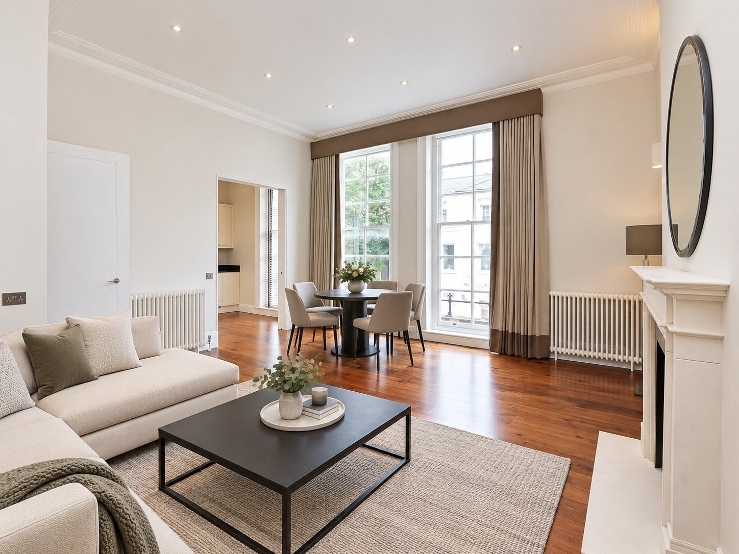 Flat Hyde Park Gate in Greater London