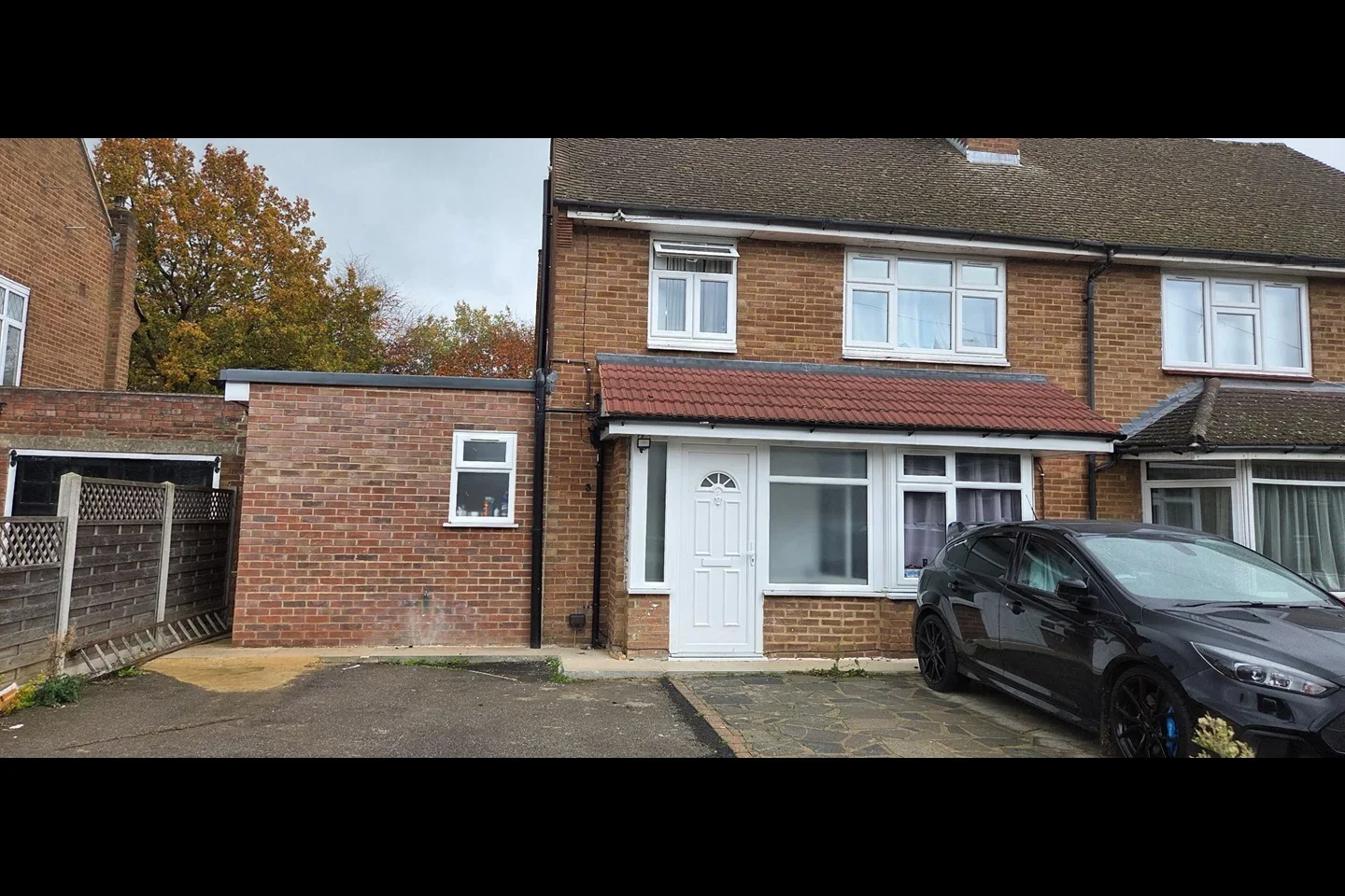Room Westlea Avenue in Watford