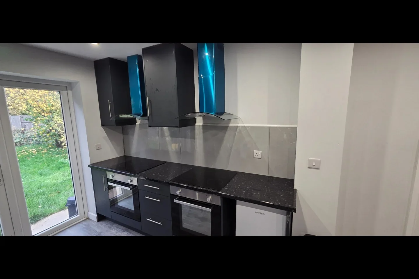 Room Westlea Avenue in Watford