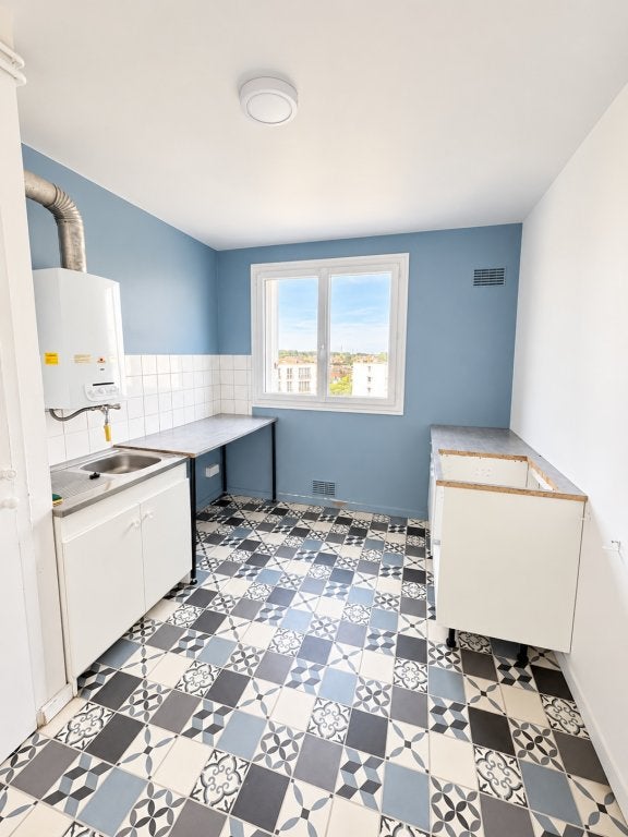Flat Rue André Maurois in Maromme