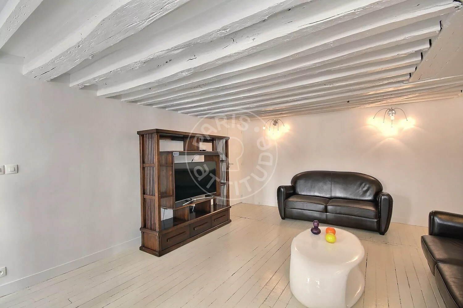 Appartement Rue Mandar à Paris
