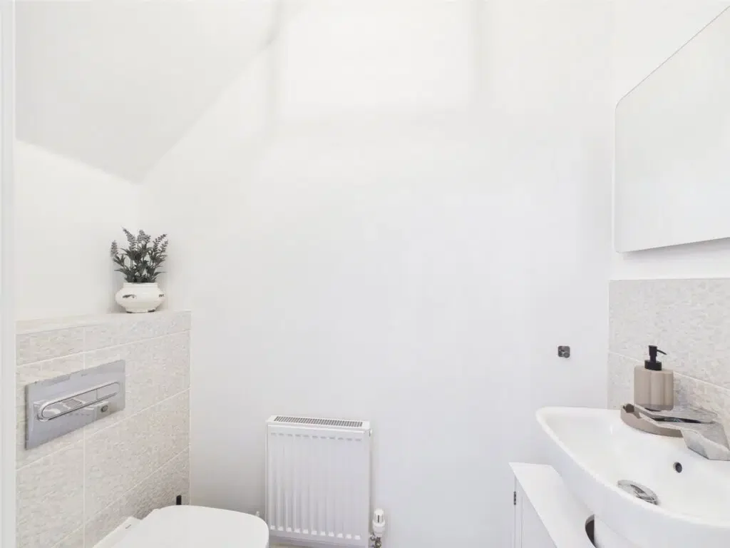 House Warrener Close in Tewkesbury