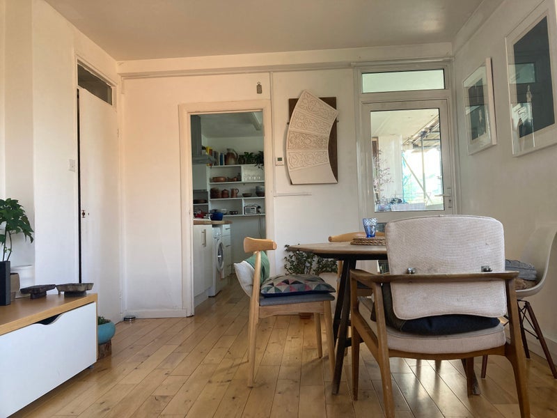 Room Shakspeare Walk in Greater London