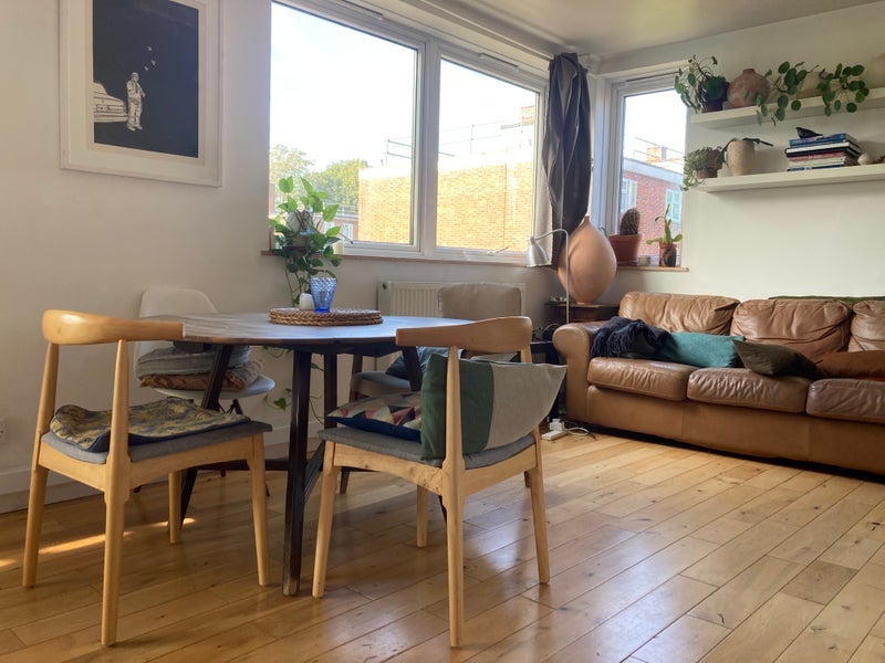 Room Shakspeare Walk in Greater London