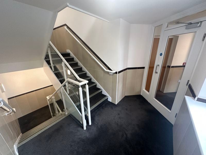 Flat Applewood Grove in Halewood