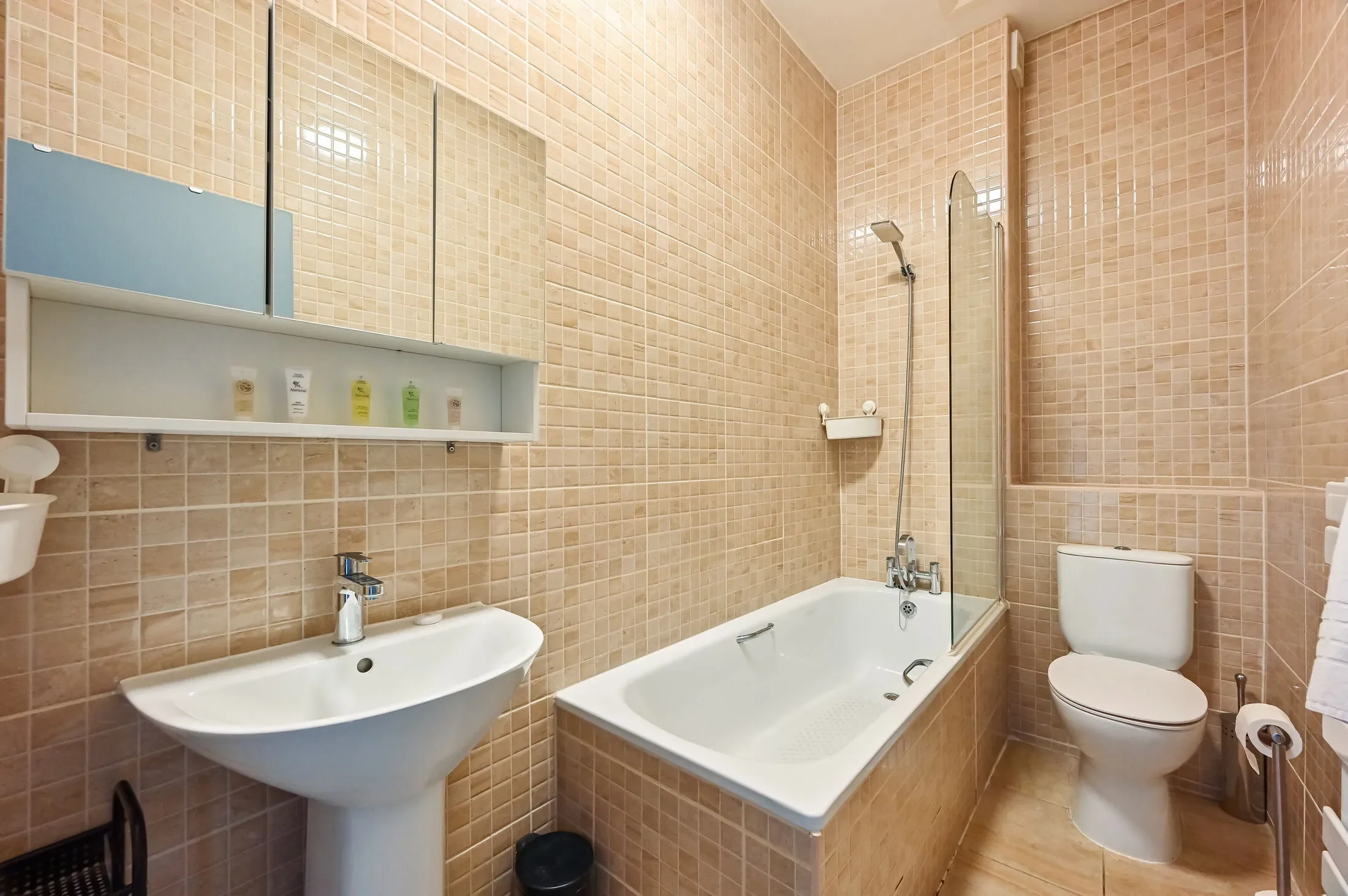 Flat Swinton Street in Greater London