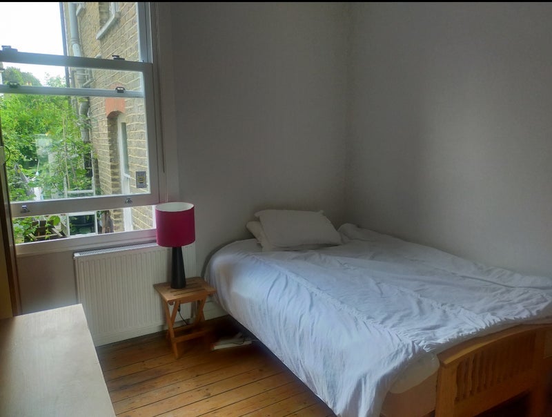 Room Princess May Road in Greater London