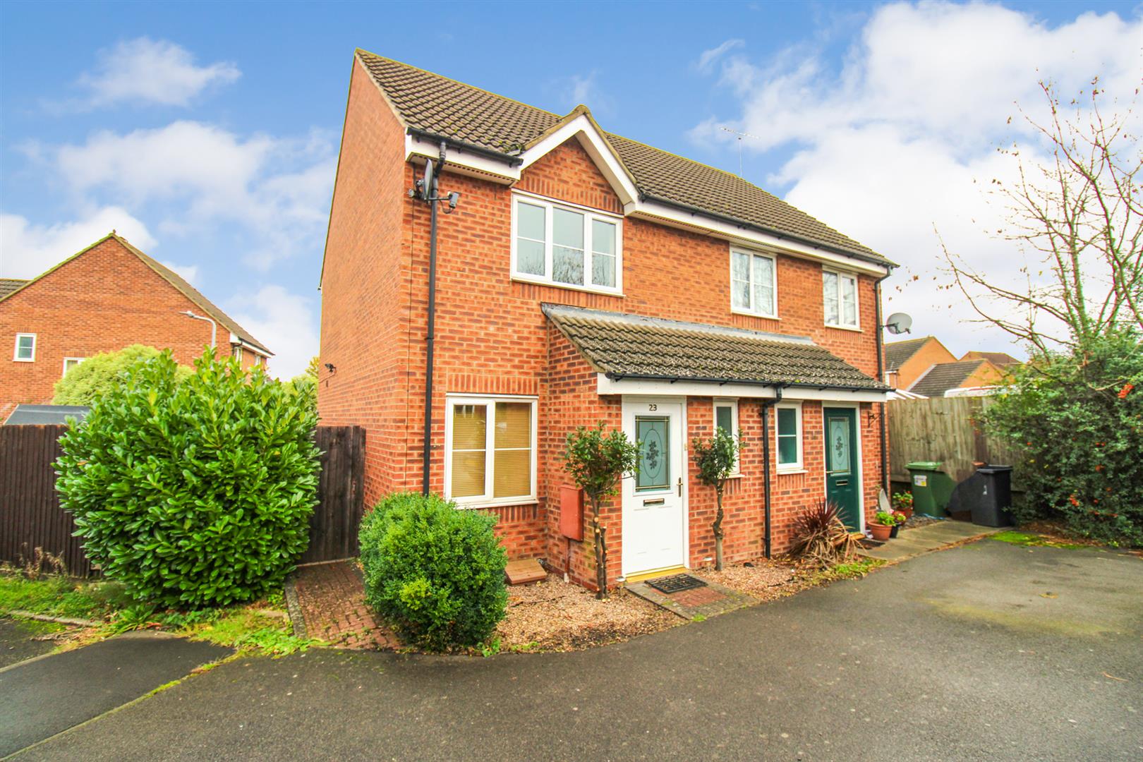 House Barth Close in Corby