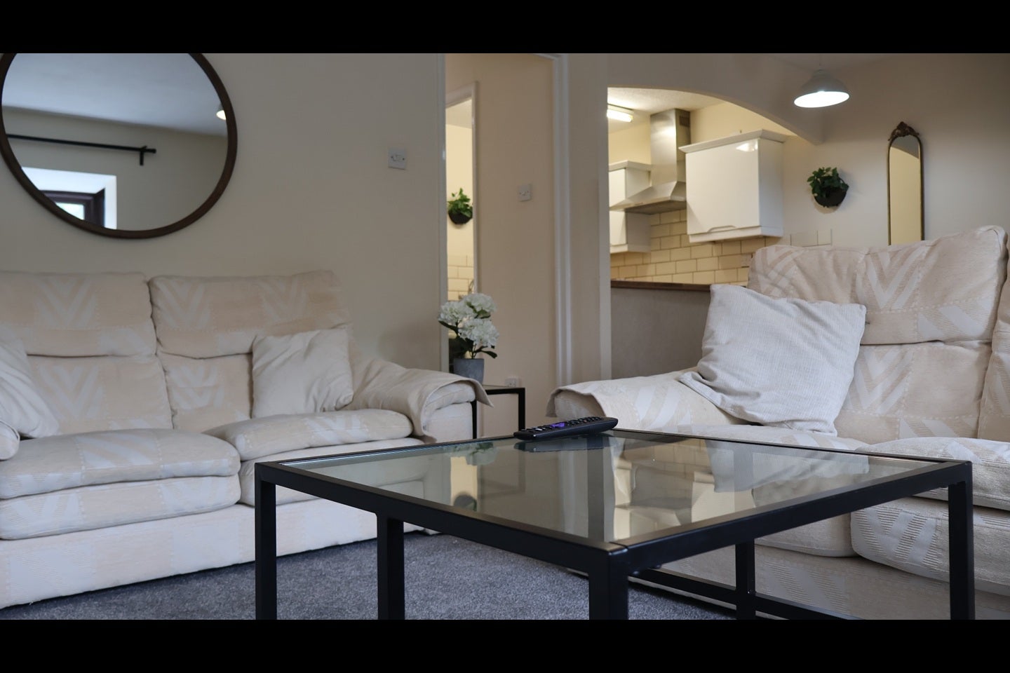 Flat Studio Way in Hertsmere