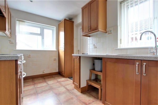 House Romeley Crescent in Clowne
