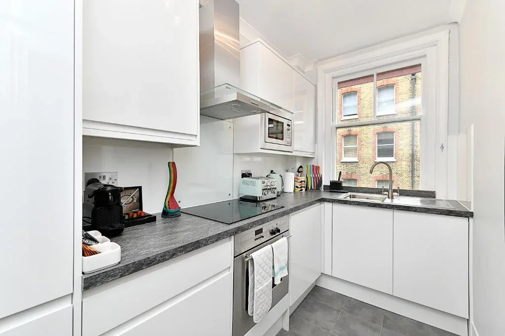 Flat Caledonian Road in Greater London