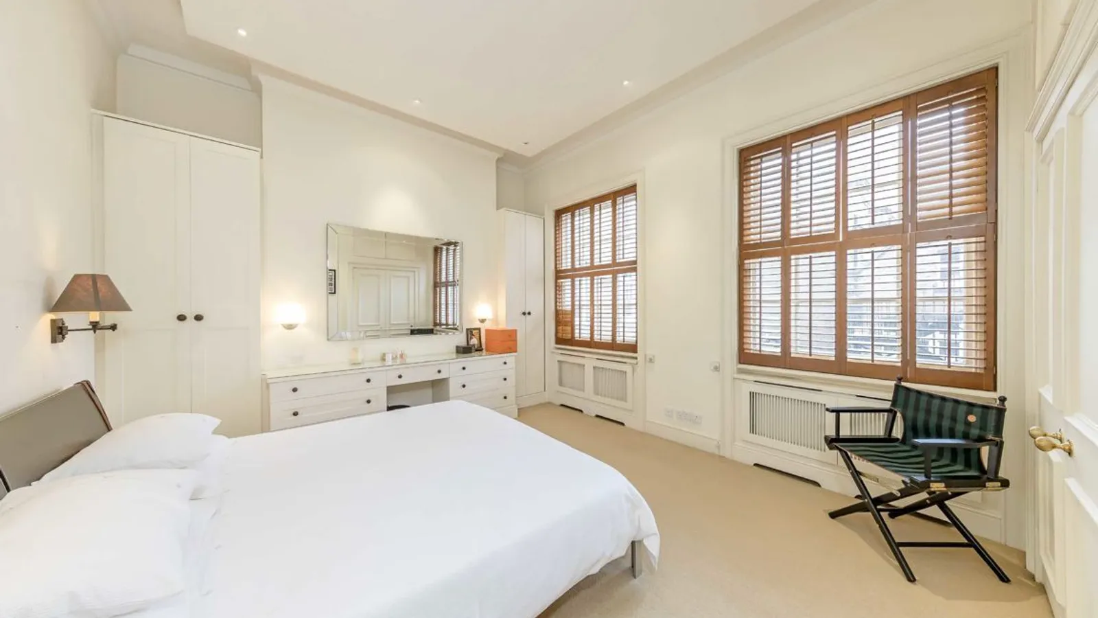 Flat South Audley Street in City of Westminster