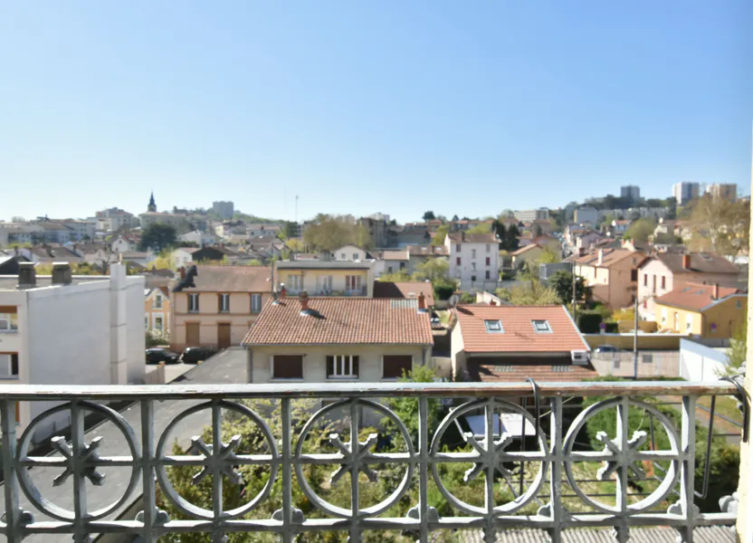 Appartement Boulevard Émile Zola à Oullins-Pierre-Bénite