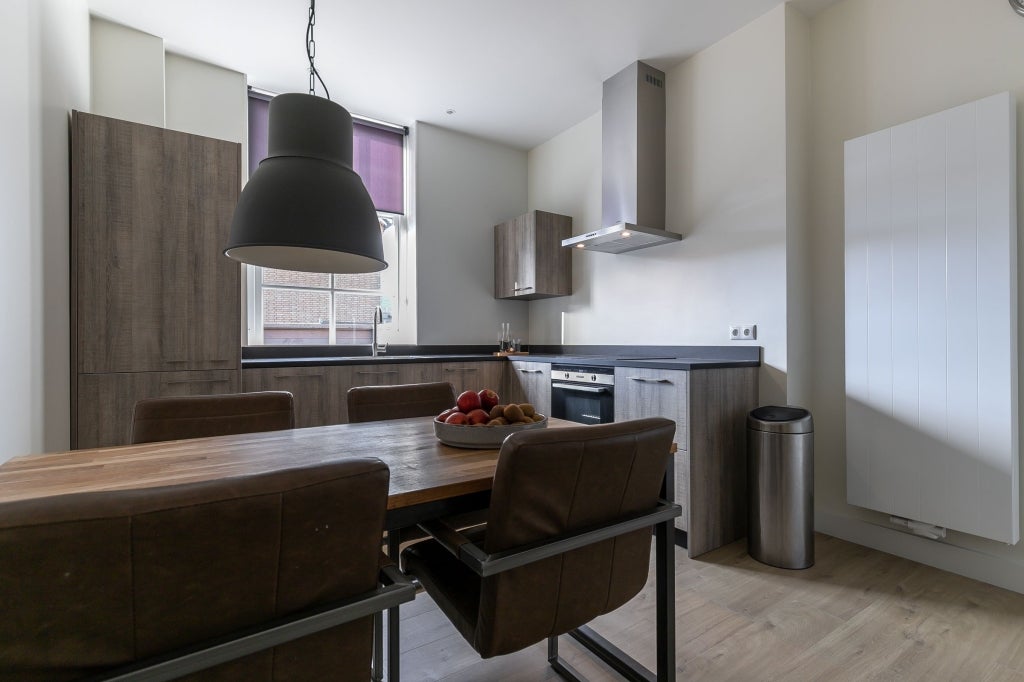 Woning te huur: Binnendams, Hardinxveld-Giessendam