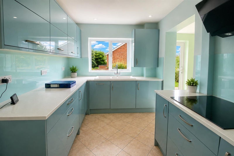 House Arun Close in Adur