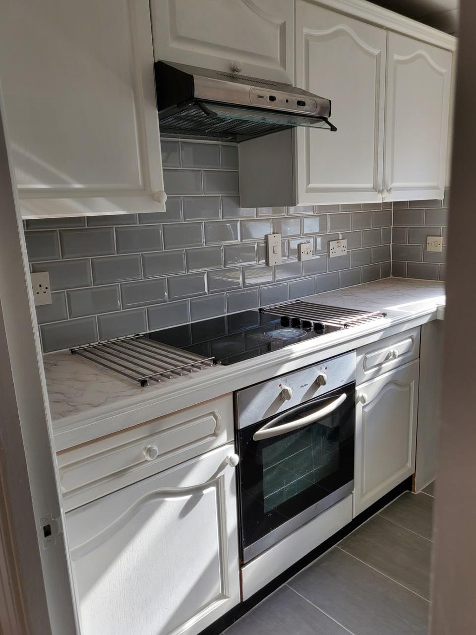 Flat Beaumont Place in Greater London