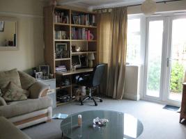 Flat Kenley Road in Greater London