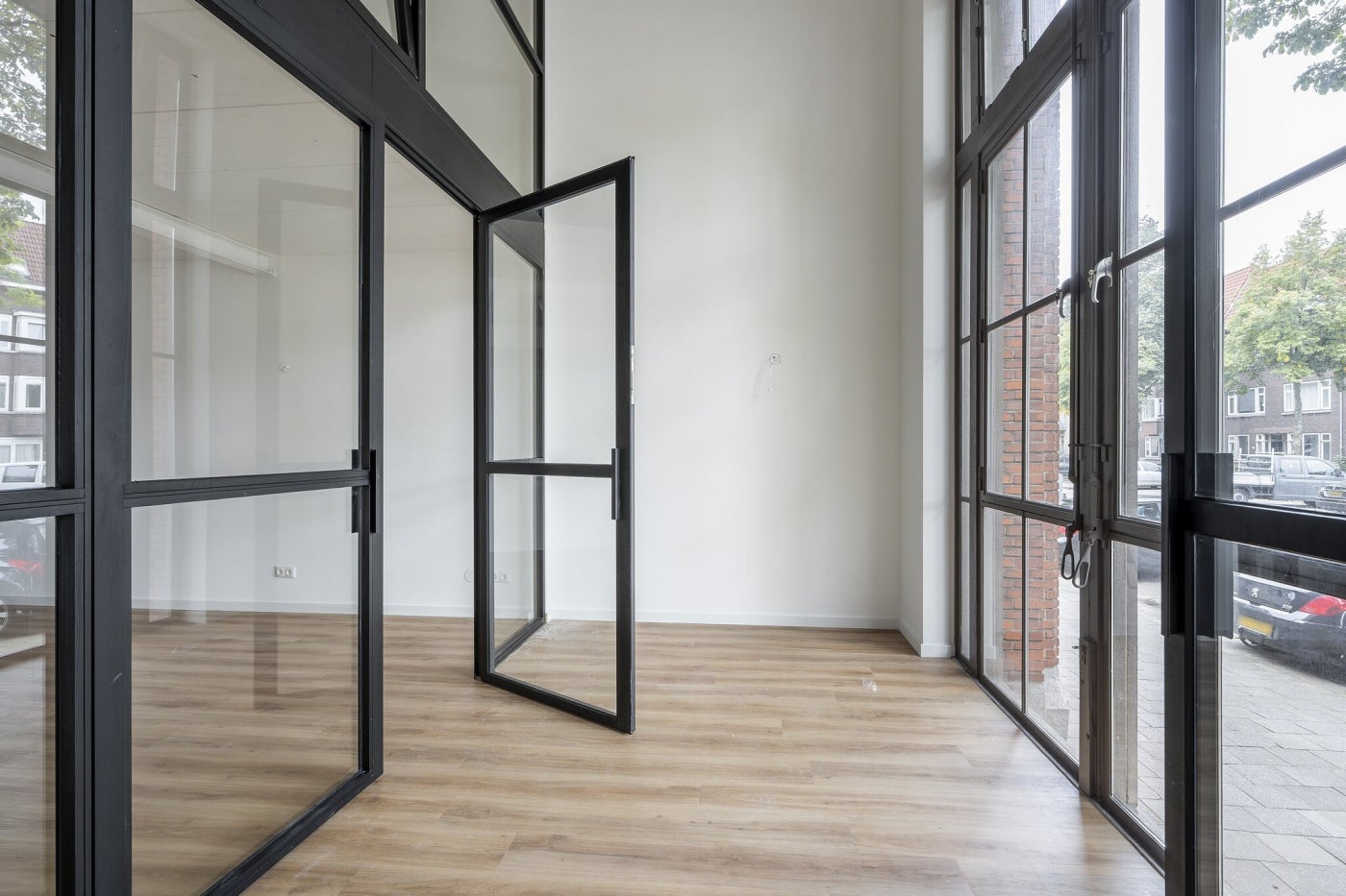 Appartement te huur: Heiman Dullaertplein 83, Rotterdam