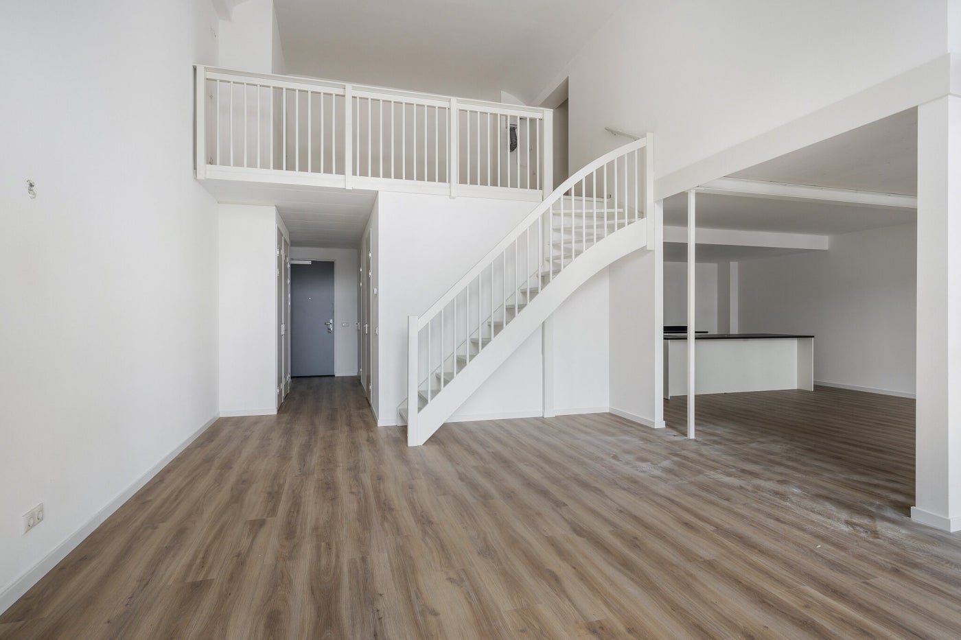 Appartement te huur: Heiman Dullaertplein 83, Rotterdam