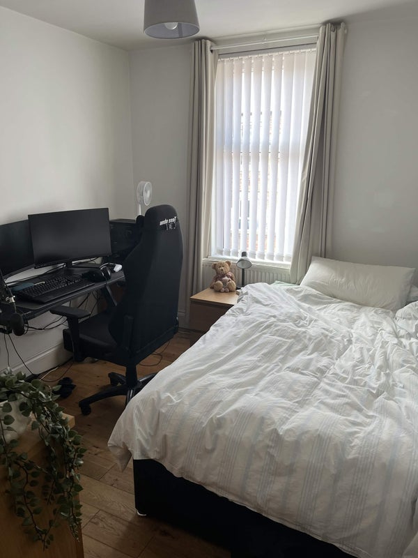 Room Cheltenham Terrace in Newcastle upon Tyne