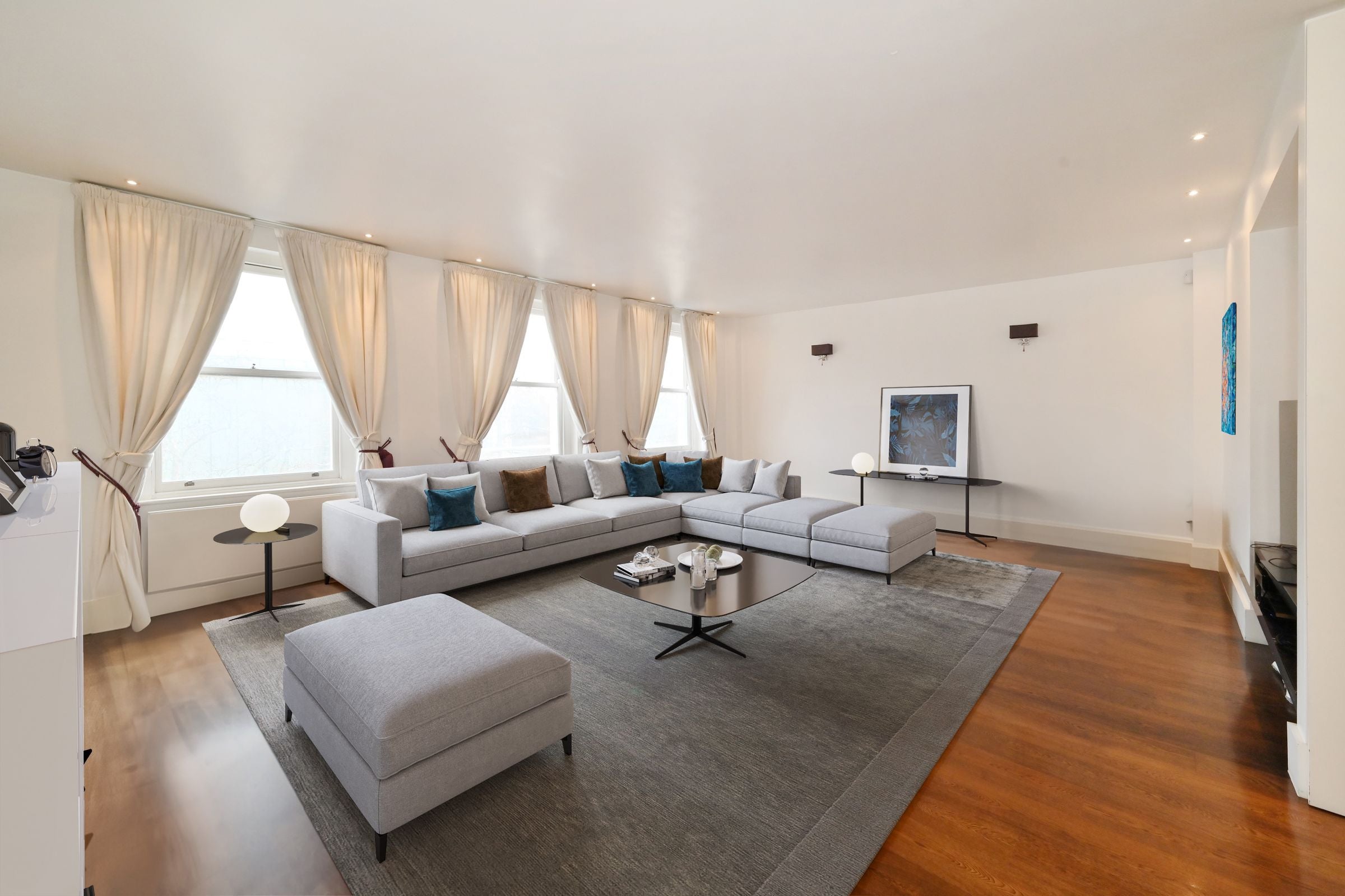 Flat Queen's Gate in Greater London