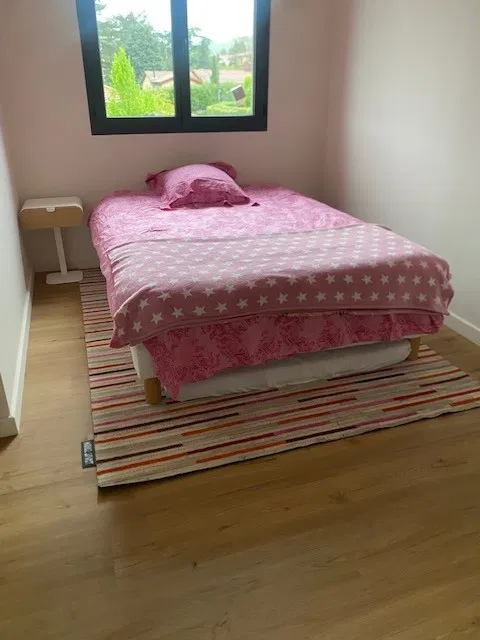 Room Chemin du Cugnet in Neuville-sur-Saône