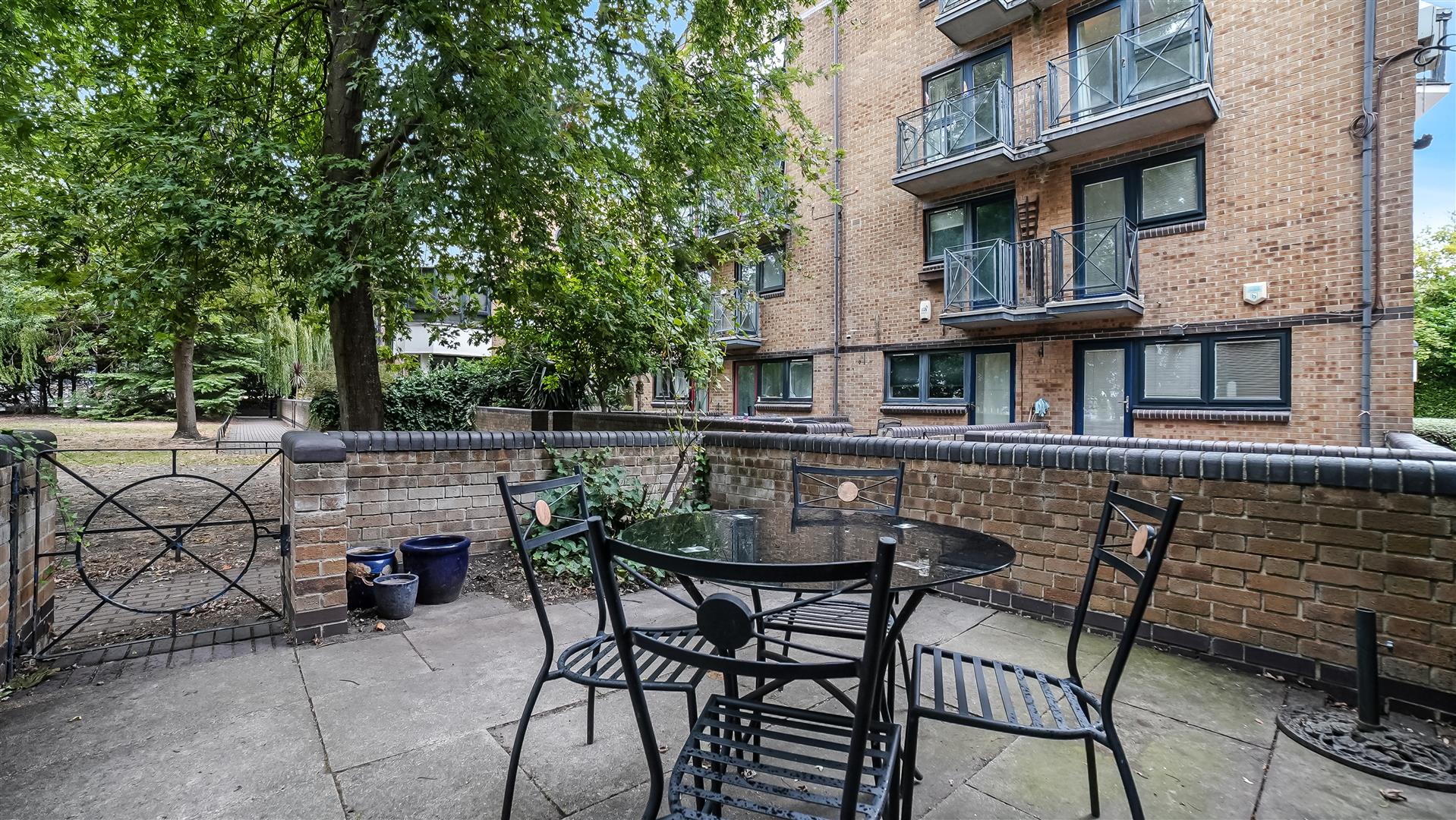 House Undine Road in Greater London