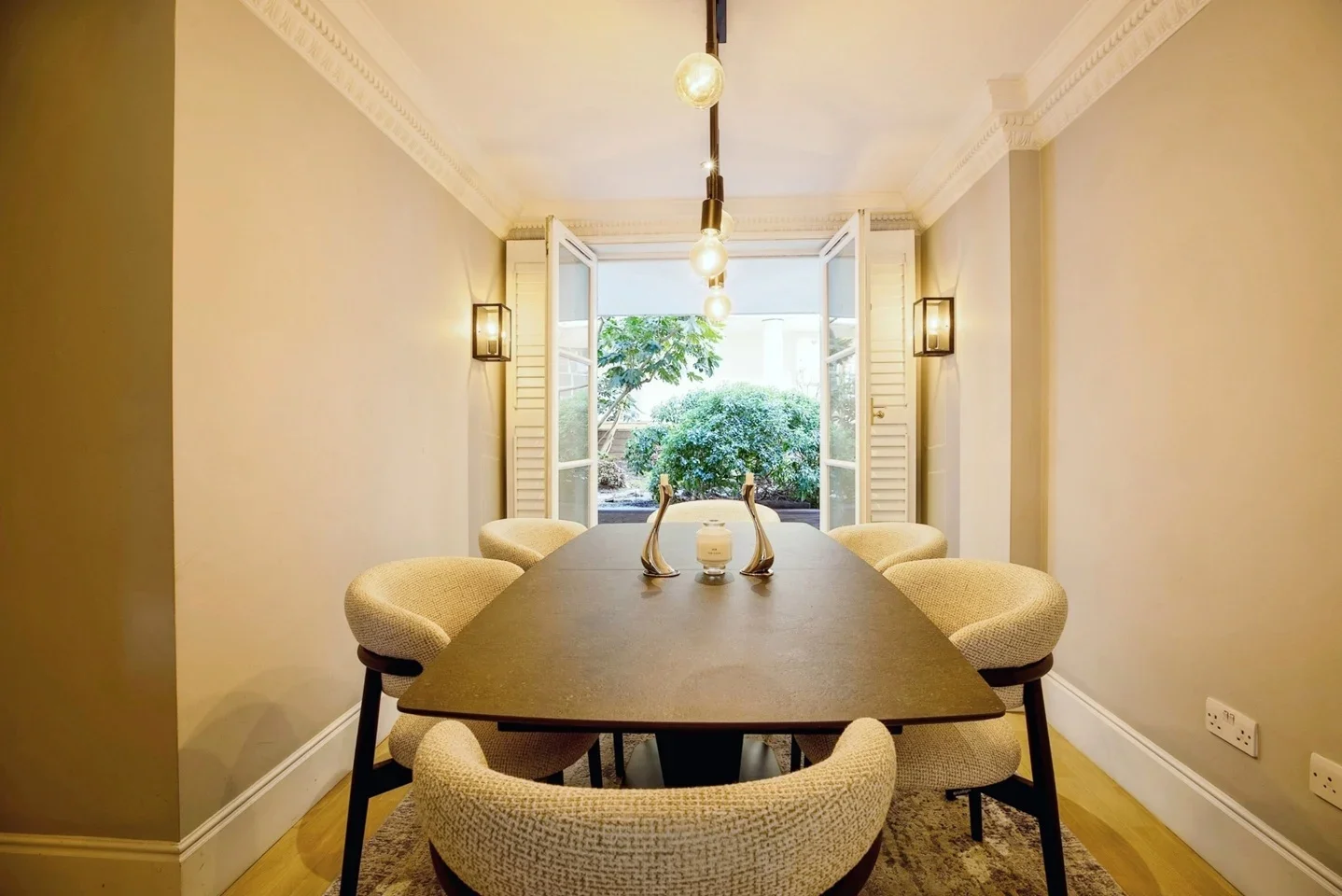 Flat Stanhope Gardens in Greater London