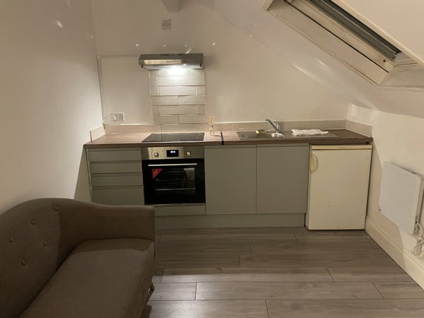 Flat Raby Street in Leeds
