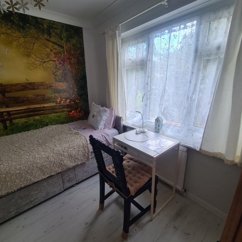 Room Tower Hamlets Road in Greater London