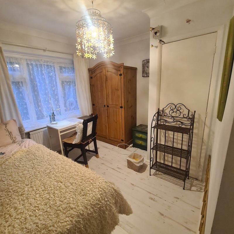 Room Tower Hamlets Road in Greater London