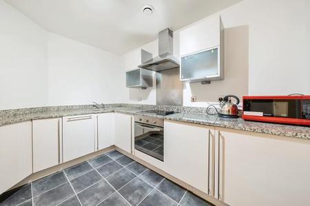 Flat Providence Place in Maidenhead
