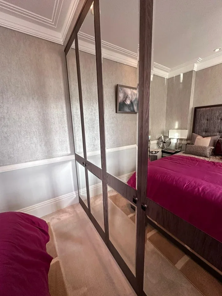 Flat Chesham Street in City of Westminster