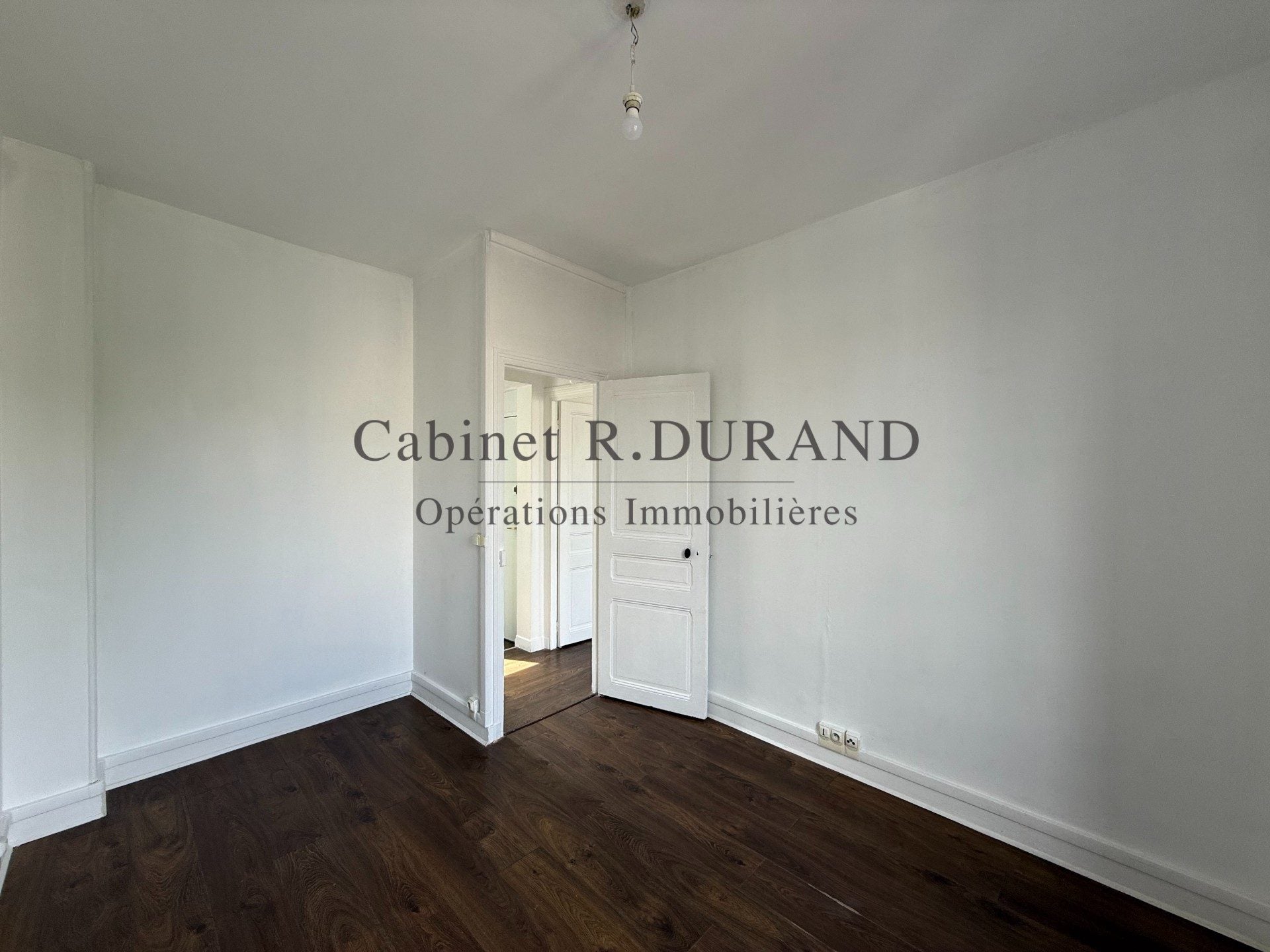Flat Rue Henri Dunant in Colombes