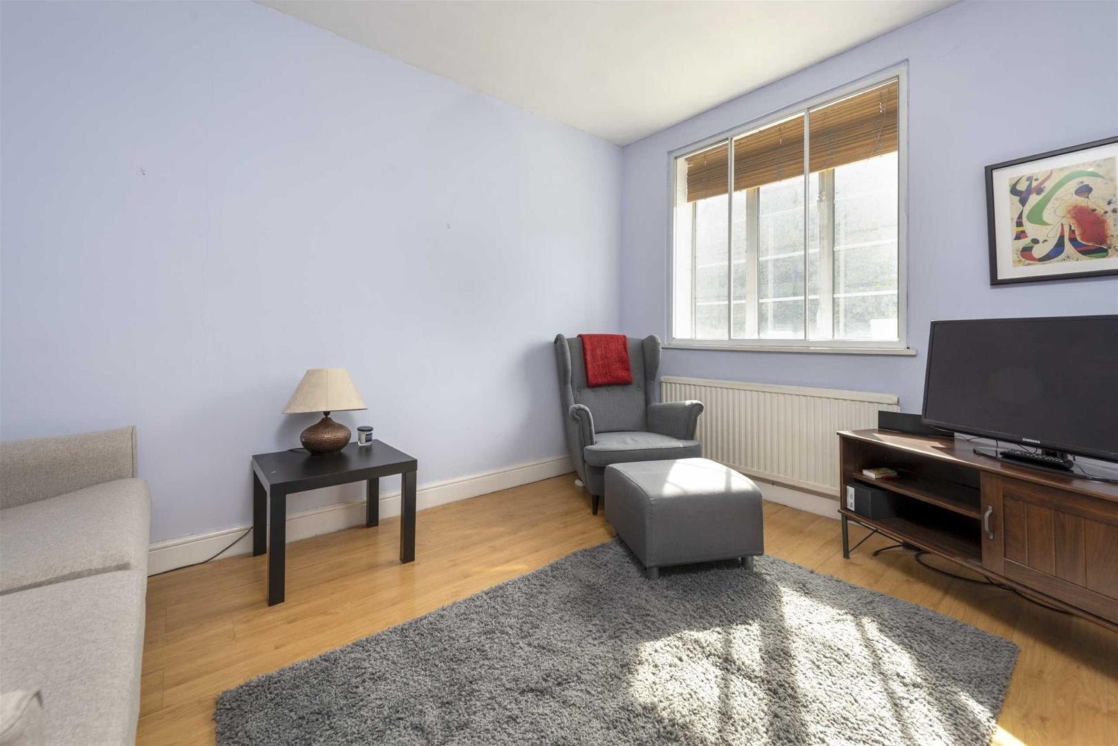Flat Pentonville Road in Greater London